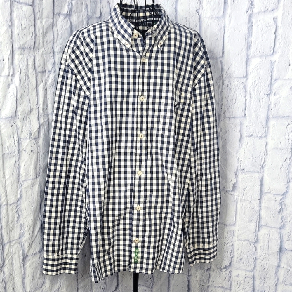 Orvis Blue and White Casual Button Down Shirt
